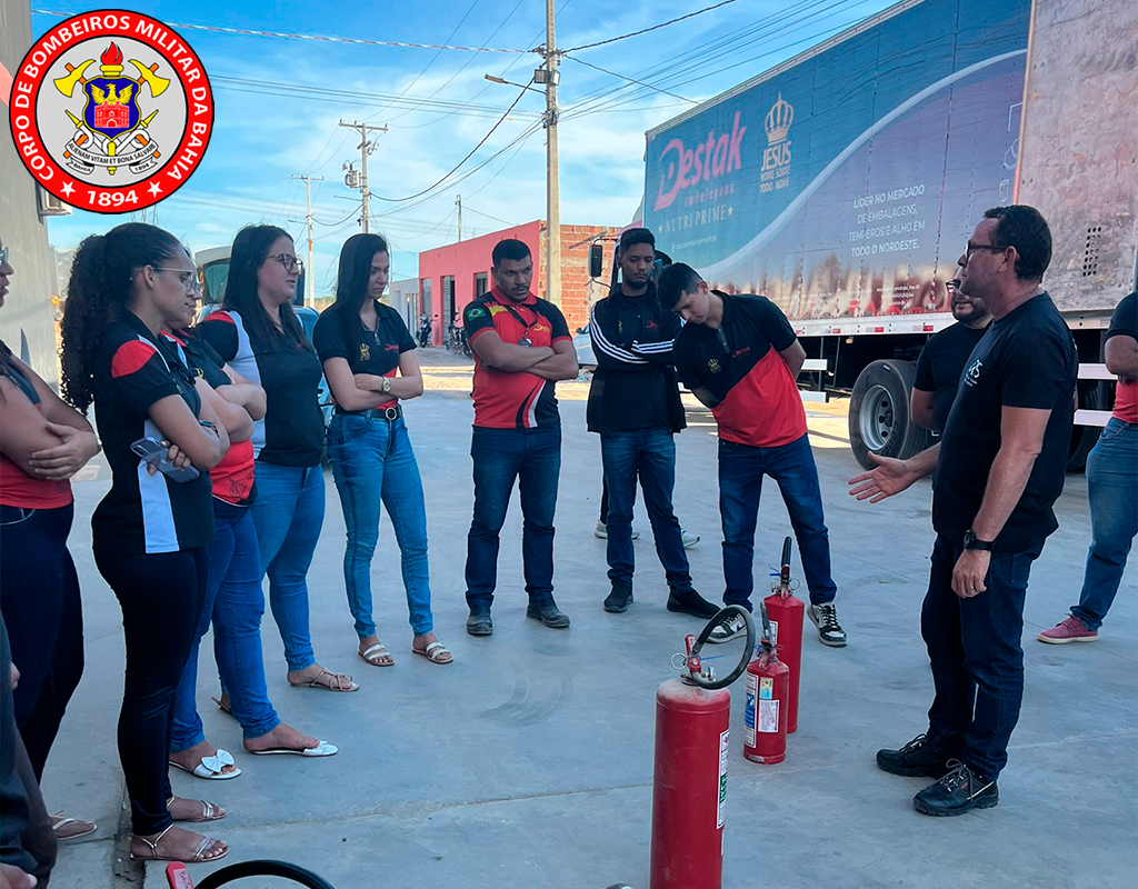 Reunião e Instruções Treinamento de Brigada de Incêndios